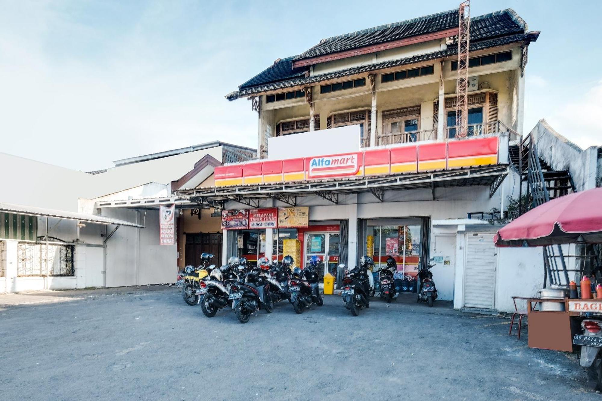 Spot On 92068 Pudja Kesuma Homestay Syariah Yogyakarta Pedes المظهر الخارجي الصورة