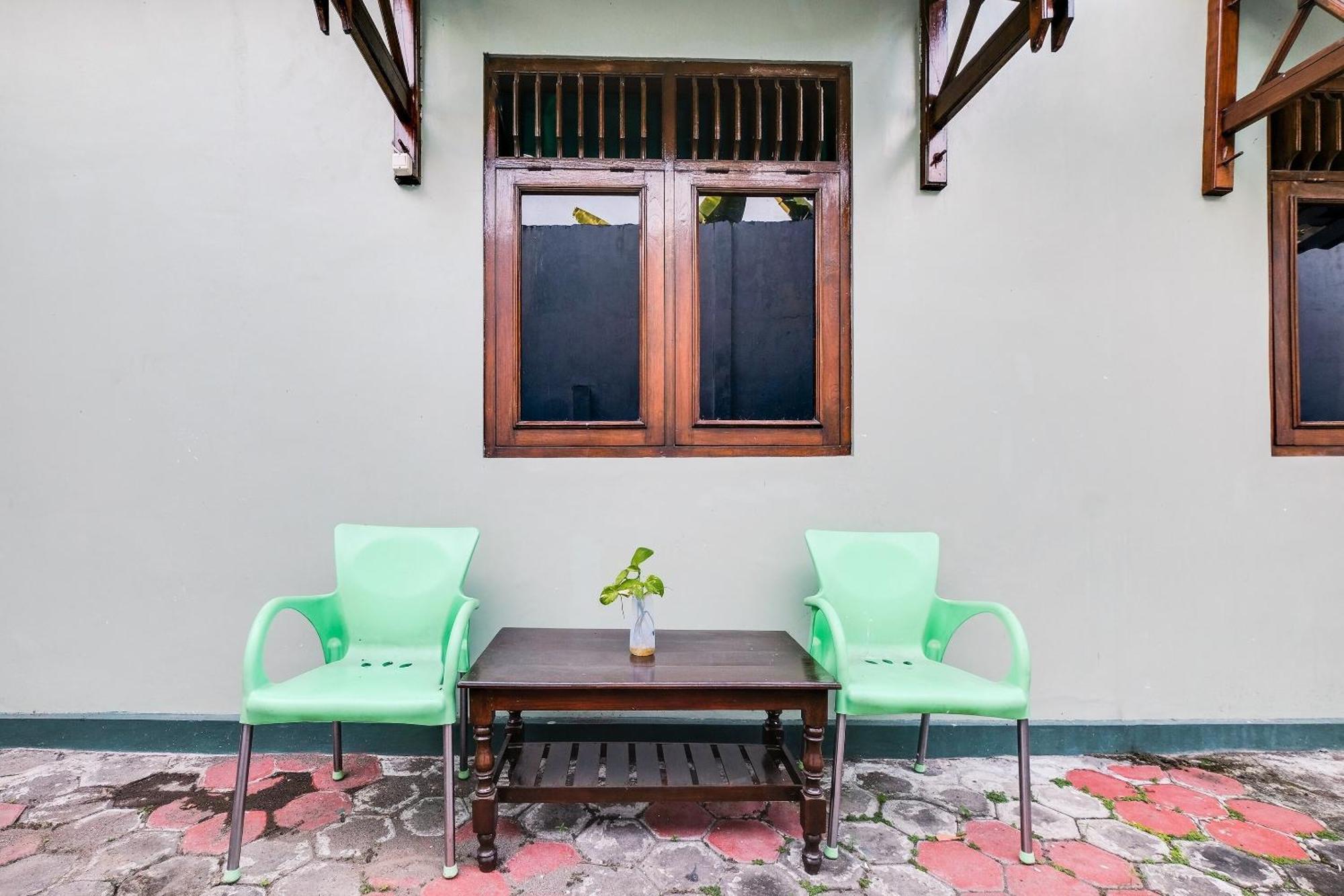 Spot On 92068 Pudja Kesuma Homestay Syariah Yogyakarta Pedes المظهر الخارجي الصورة
