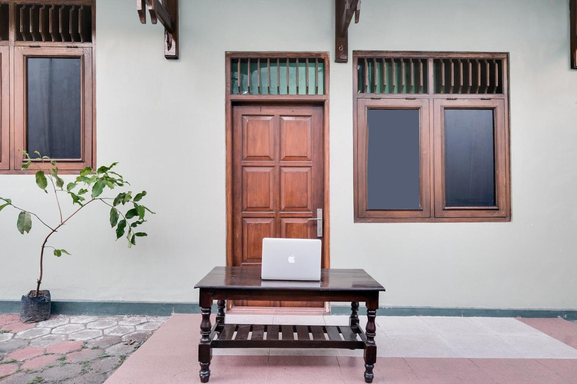 Spot On 92068 Pudja Kesuma Homestay Syariah Yogyakarta Pedes المظهر الخارجي الصورة